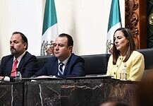 Chihuahua celebra el bicentenario de su primera Constitución con sesión solemne en Palacio de Gobierno